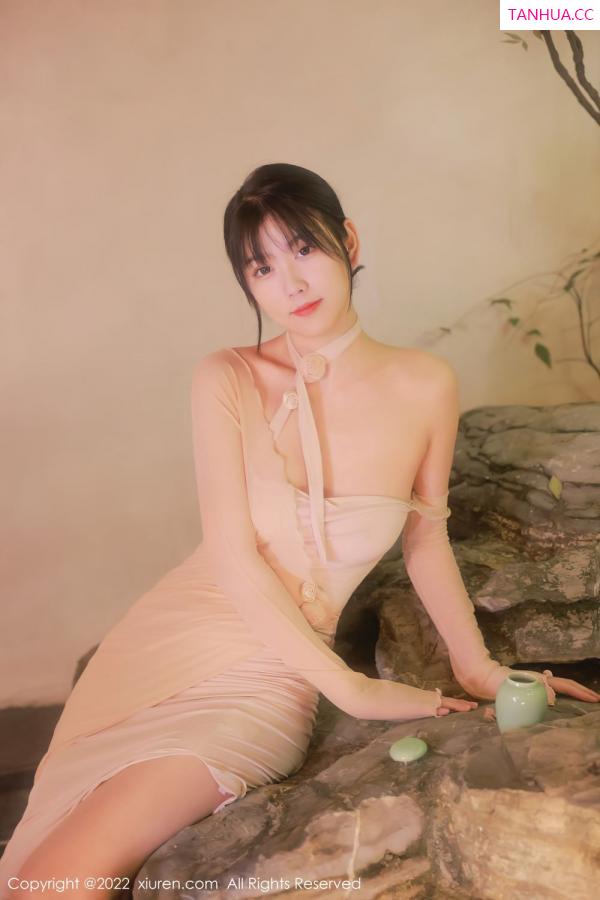 李雅柔  [XiuRen]高清写真图 2022.01.24 No.4503 李雅柔182CM第6张图片